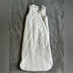 Kyte Baby Sleep Bag 2.5 TOG in Cloud Size 6-18M (medium)